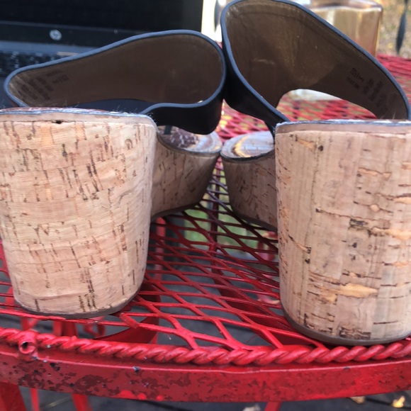 🚨B2G1 SAM EDELMAN Black Leather Thong Toe Platform Sandals - Picture 7 of 10